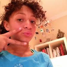 Siena Larson (@sienalarson)