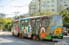 Liniile 1 și 10 au un traseu circular, desfășurat pe inelul principal de circulație din bucurești, și reprezintă o parte dintre cele mai lungi și importante trasee de tramvai din capitală. Zilele Bucurestiului 2020 Traseu Tramvai 10
