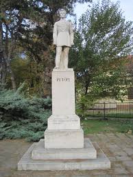 Browse all eger city places with category szobor (65). Eger Petofi Ter Zoldkalauz