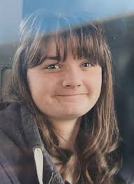 Does anybody know a Daniel morrall always hanging around northfield cash  converters he's a junkie he's the one that broke into my partners car !!  Could somebody please send me in the