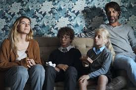 A realizadora ganhou 2 leões d'oro no festival de veneza, com o seu filme de estreia listen. Listen The Award Winning Film By Ana Rocha De Sousa Hits Theaters I M Not The Lucky Girl Actualidade