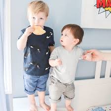 Browse our kids clothing including playsuits, ballet pumps and vibrant hair clips and alice bands. H M Kids Clothing Millionpiece