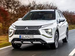A convertible body style was added during the 1996 model year. Mitsubishi Eclipse Cross Plug In Hybrid Test Motor Preis Autobild De