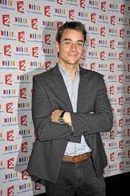 Contact julian bugier on messenger. Le Saviez Vous Julian Bugier La Bombe De L Info Est Casee