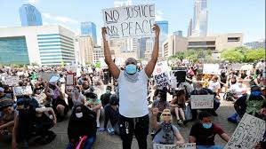 Trump vows to stop 'mob violence' amid riots over George Floyd ...