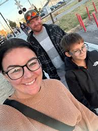 Happy Fathers Day to this guy! I appreciate all that you do for us! You  keep things fun always, you try to remind us not to stress the small  things, annnnndddd you