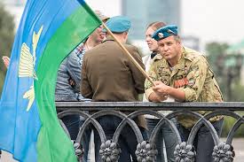 Дату согласовали депутаты комитета по социальным вопросам рязгордумы 16 июня. Den Vdv V 2021 Godu V Ekaterinburge Afisha V Chest Prazdnika Desantnikov Rossii