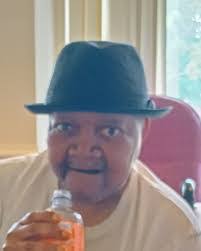 Bonnie Benton's Instagram, Twitter & Facebook