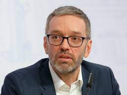 Kickl erneuert seine scharfe kritik am ehemaligen koalitionspartner övp. Herbert Kickl Wikipedia