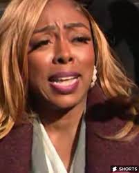 You and ur married boyfriend knew what it was! Yall was pretending! 😳.  Lock her out yall! She can't do nothing!