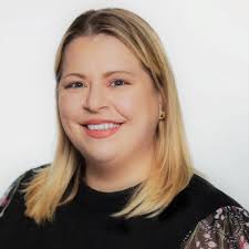 Valerie Cantrell's Instagram, Twitter & Facebook