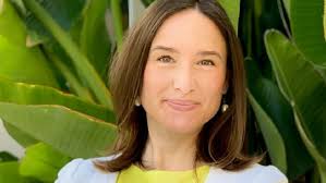 Laguna Art Museum Names Julie Perlin Lee Executive Director