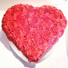 Love Heart Shape Birthday Cake Design Pin De Anna Jones Em Cakes By Sugar Coated Melbourne Bolo Recheado Bolo