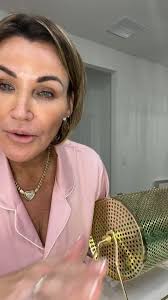 Friday night LoveAway!!