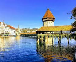 Terasa macam di austria dan switzerland bila tengok pemandangan di sini. Keindahan 5 Tempat Wisata Di Lucerne Swiss Ini Bak Negeri Dongeng