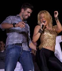 Shakira (shakira mebarak ripoll) текст песни whenever, wherever: Colombie Accusee D Incitation A L Homosexualite Shakira Evoque Gerard Pique Africa Top Sports