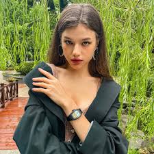 The Cutie Collective — Anastasia Koch IG: Anastasia___Koch