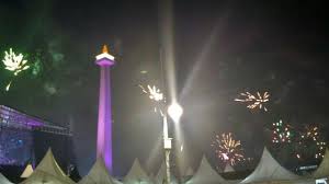 Kumpulan foto pemandangan ini bakalan memicu anda tertawa ngakak. Semarak Kembang Api Dan Terompet Di Monas Sambut Tahun Baru 2018 News Liputan6 Com