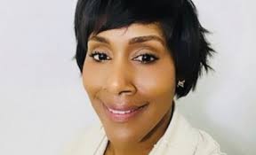 Meet Rosalyn Bellamy Franklin: Owner & Makeup Artist