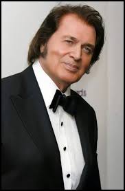 Regina Beaulieu (charlie42112)