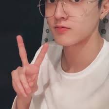 Ganteng foto cowok ganteng dan keren bukan artis. Axellyn Yera Axellynyera Profil Pinterest