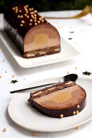 Buche Au Chocolat Caramel Dulcey Et Noix De Pecan Buche De Noel Recette Recette Buche Chocolat Buche Au Chocolat Recette Dessert Noel