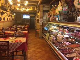 Intervista a giorgia pelli de la fraschetta di padre in figlio Chi Sono Gli Sfidanti Di 4 Ristoranti Ai Castelli Romani Informacibo