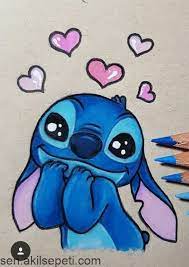 Denk hierbij aan elsa van frozen, minnie mouse, winnie the pooh, tinker bell, stitch, donald duck en nog veel meer. Drawings Drawings Tekenen Disney Canvas Paintings Disney Drawings Disney Paintings