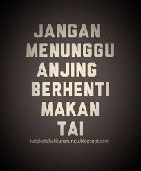 Kata kata menunggu kepastian adalah sebuah tulisan tentang quotes betapa lelahnya menunggu kepastian itu, terlebih yang menunggu cinta. Kata Kata Menunggu Lucu