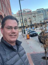 In Denver this weekend for my wife's company Christmas Party. It's 60  degrees here. Would love to see snow, but I'll enjoy the sunshine.