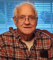 Lucille Warren's Instagram, Twitter & Facebook