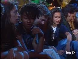 He was minister of city affairs in the government of pierre bérégovoy. Info Intox Bernard Tapie Ancien Membre Des Jeunesses Comunistes Video Dailymotion