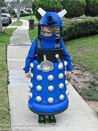 Ever since i saw people making dalek dresses, i've wanted to make my own. Dalek Costume Diy Nihao Cupcake