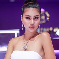 Amazon.com: ETHNIQ is Unique.