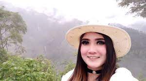 Lagu ini dirilis pada februari 2017. Lirik Dan Kunci Gitar Nella Kharisma Ati Dudu Kos Kosan Ndx A K A Rumah Lagu