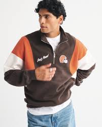 Cleveland Browns Collection | Abercrombie & Fitch