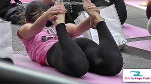 Sounds perfect wahhhh, i don't wanna. Outdoor Yoga Creep Shots To Help Celebrate Thong Thursday Girlsinyogapants Com