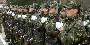 Locurile, perioadele de recrutare şi selecţie, datele concursurilor de admitere sunt următoarele: Recrutare Pentru Cursurile De Formare A OfiÈerilor Èi SubofiÈerilor Pe Filiera IndirectÄ