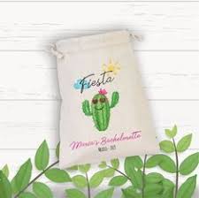 As you know most cacti like dry air and soil. Kaktus Icin 900 Fikir Kaktus Etli Yaprakli Bitki Duzenlemeleri Terraria