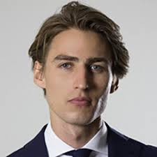 Axel Hellman's Instagram, Twitter & Facebook