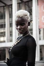 Make Summer 2018 The Best Evah With One Of These Hairstyles Un Ruly Dark Skin Blonde Hair Blonde Afro Black Girl Blonde Hair