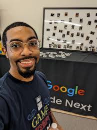 Nikhil Ghosh's Instagram, Twitter & Facebook