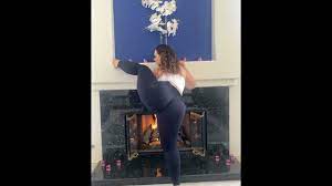 shainarae essig Don't forget to stretch AND shimmy every day 🤣 - YouTube