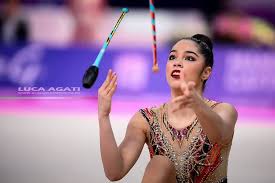 May 26, 2021 · ecco un dietro le quinte di alexandra agiurgiuculese, la stella della ritmica azzurra Alexandra Agiurgiuculese Italy Won Silver In Clubs Finals At World Cup Pesaro 2019 Pesaro Rhythmic Gymnastics World Cup