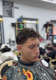 Men's Taper Fade Haircut Transformation by Brooklyn Barber