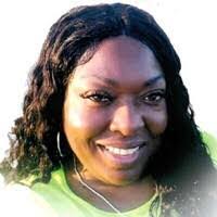 Constance Bragg's Instagram, Twitter & Facebook