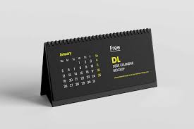 Download Free Dl Desktop Calendar Mockup Psd PSD Mockup Templates