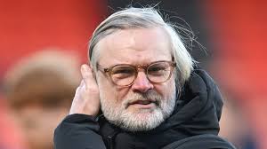 The Review: Steven Pressley's critics are eating their words after  game-changing week for Dundee: When a manager has been criticised as  heavily as Steven Pressley has these last few months, he deserves