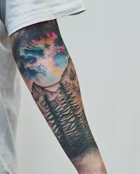 Black And White With Color Tattoo See This Instagram Photo By J A S A N D 1 409 Likes Artsy Tattoos Tattoos Sleeve Tattoos