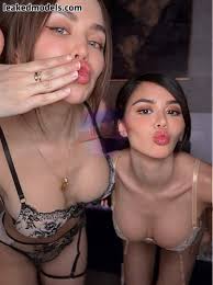 Mira Nowhere Mira Twitch Nude Leaks Onlyfans Photo Leaked Modelssexiezpix  Web Porn